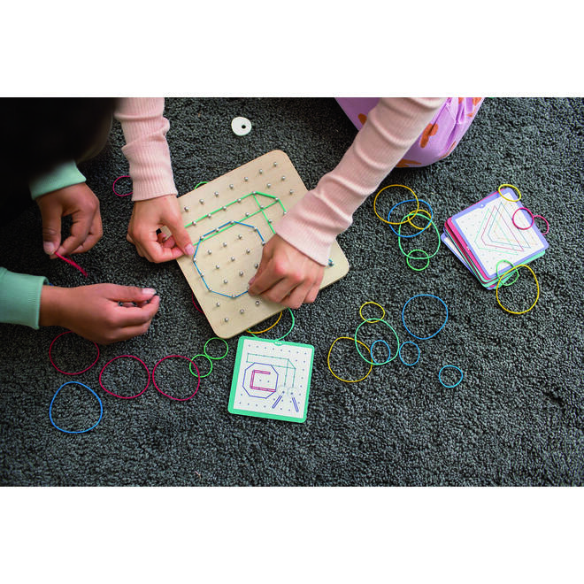 BS | Geoboard